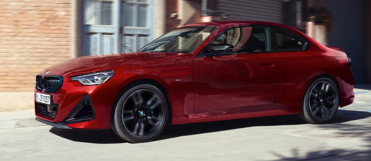 Compare 2025 BMW M2 vs 2024 BMW M2 - Overseas Motors BMW