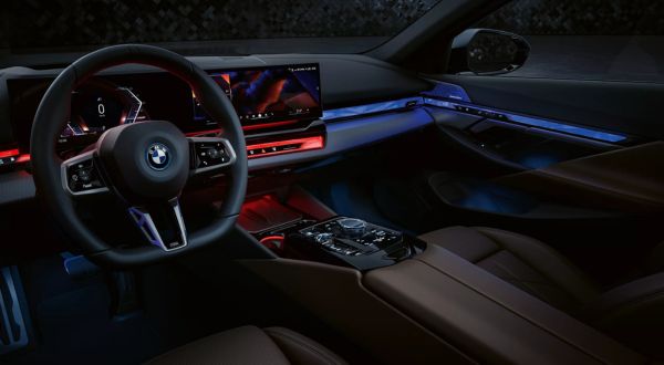2026 BMW 5 Series-interior
